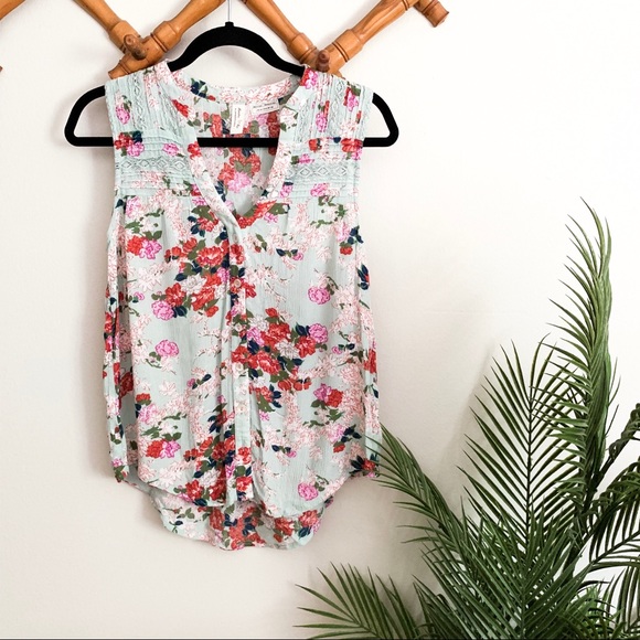 Anthropologie Tops - Anthropologie | Meadow Rue Floral Buttondown